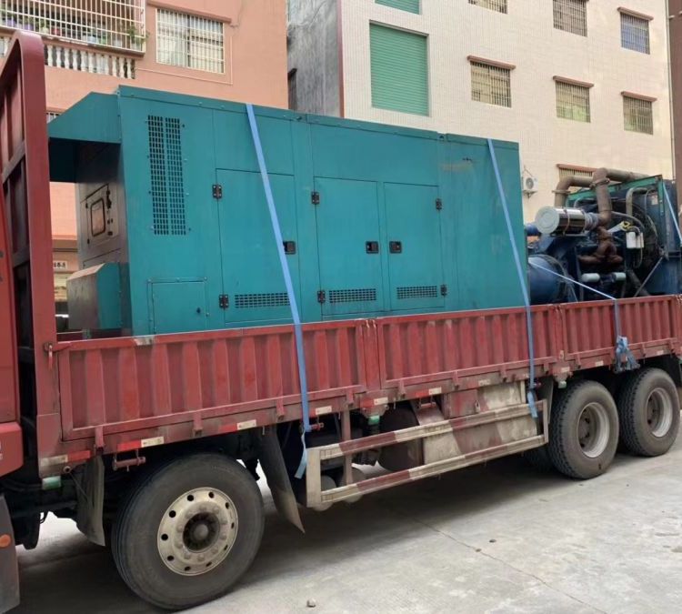 且末如何在不同负载率下确保 400KW 柴油发电机组的正常运行？