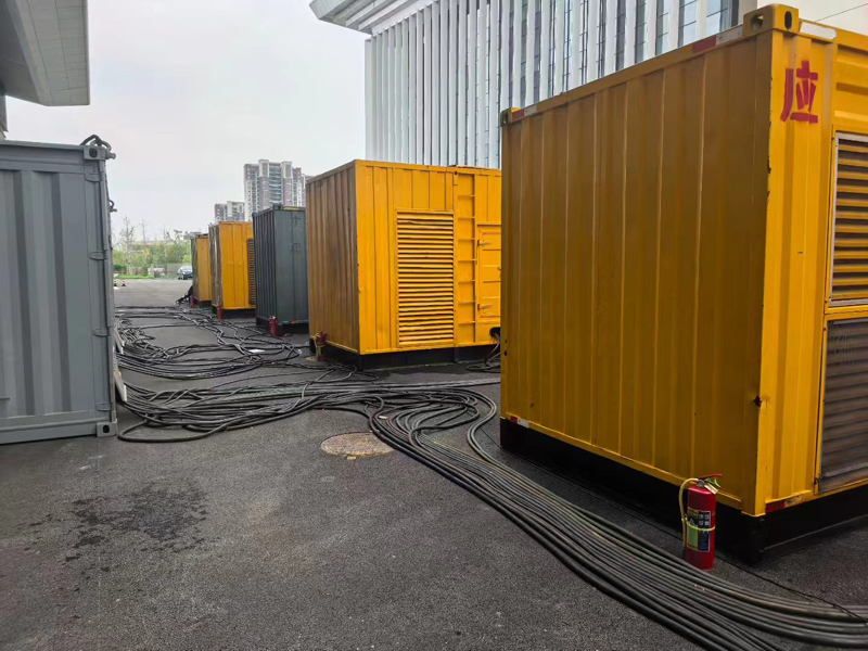 且末柴油发电机组冬季保养有哪些注意事项?